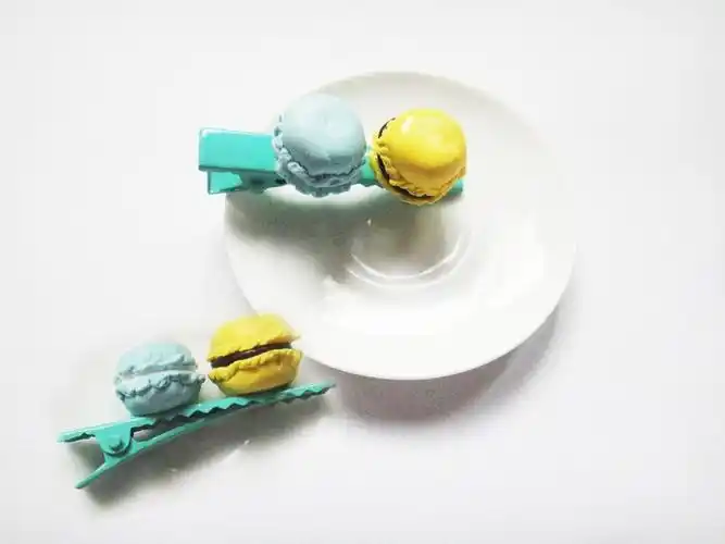 两个马卡龙蓝绿色发夹