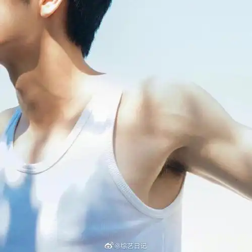 肖战腹肌好明显,这是我可以免费看的嘛!