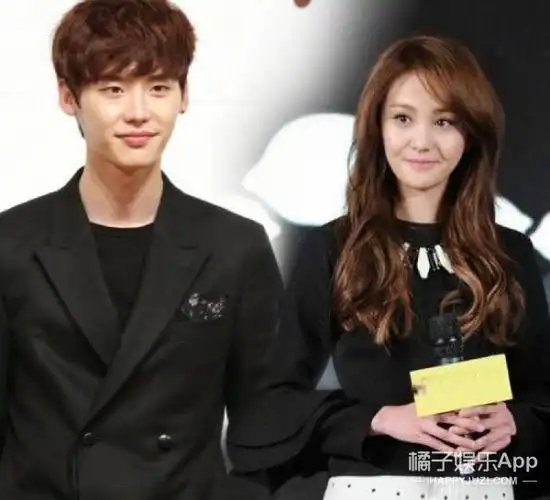 现在流行中韩混搭?张艺兴 郑秀晶配出新cp!