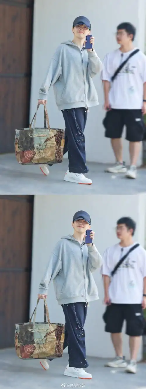 粉丝应援好土味啊哈哈哈哈,预祝录制顺利,期待@尤长靖