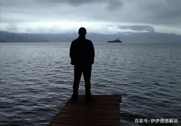 谁懂男人心,谁知男人苦,男儿有泪不轻弹,只是未到伤心处