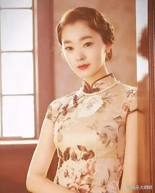 事实证明旗袍才是证明女人身材的最好标准你更喜欢哪一个