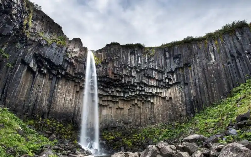 壮观绝美瀑布图片高清电脑桌面壁纸