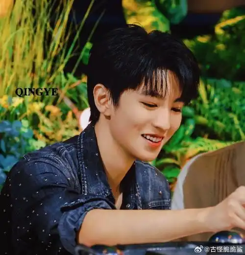 王俊凯超话#王俊凯电影野孩子#  你是我永远无法用语言描述的心动.