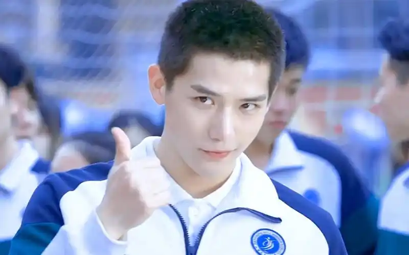 【王安宇】寸头天花板!小说里的学霸校草从此有了脸!