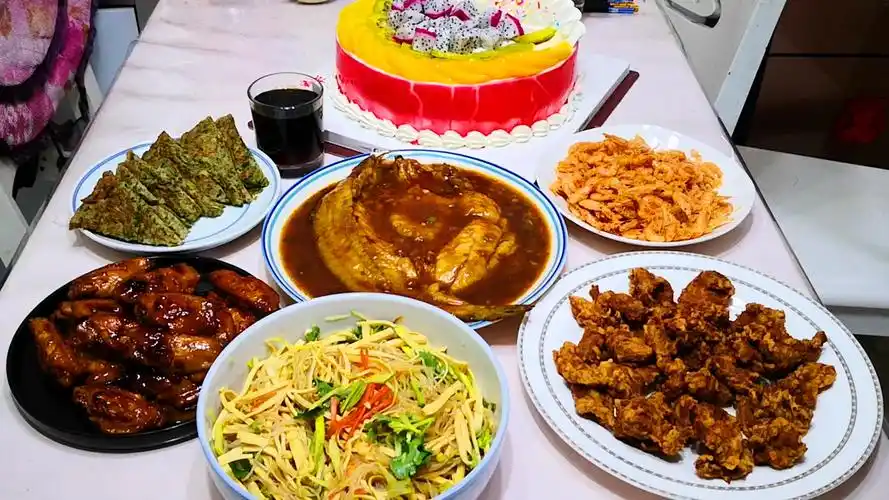 吃饭开销太大那是你不会吃晒晒我家的生日宴6道菜不到90元