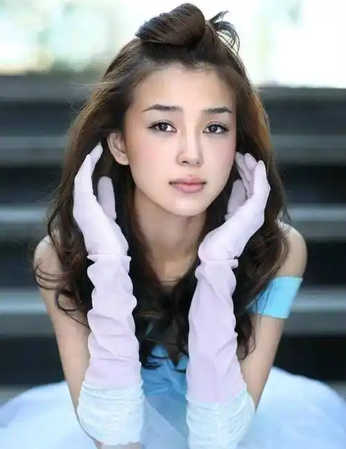 情史丰富的王思聪,到底交过几个女友?_姚星彤_张倩_照片