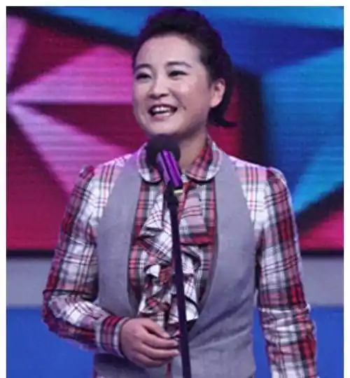 潘斌龙曝光真相:贾玲惊人减重100斤,真实还是炒作?_减肥_挑战_毅力