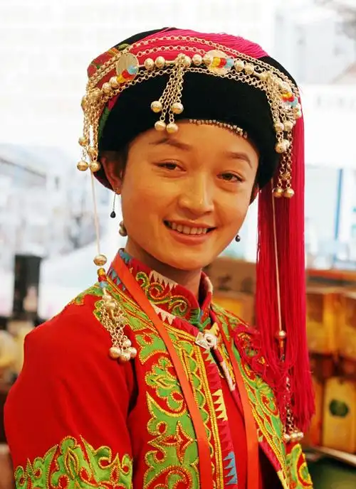 怒族美女图片 怒族民族服饰图片 _ 图片网