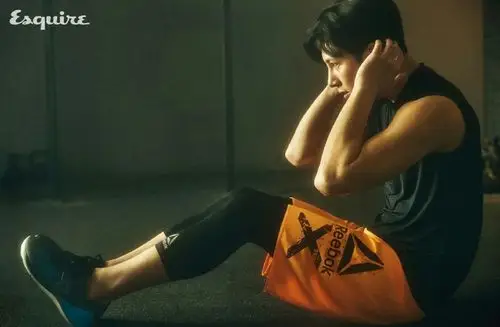 运动型男池昌旭品牌代言画报一起回顾