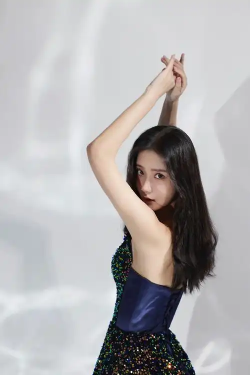 陈意涵estelle 意封夏日涵##funny-fashion cover