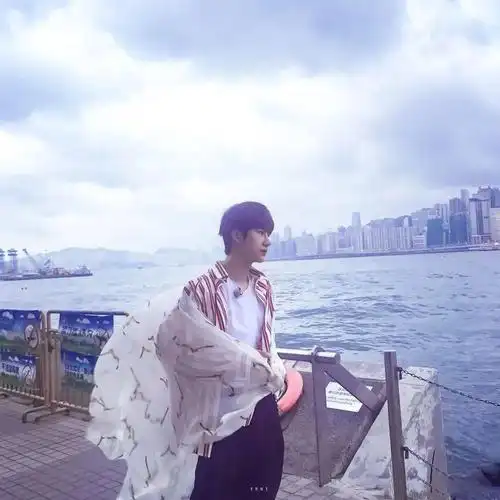 微信头像王一博