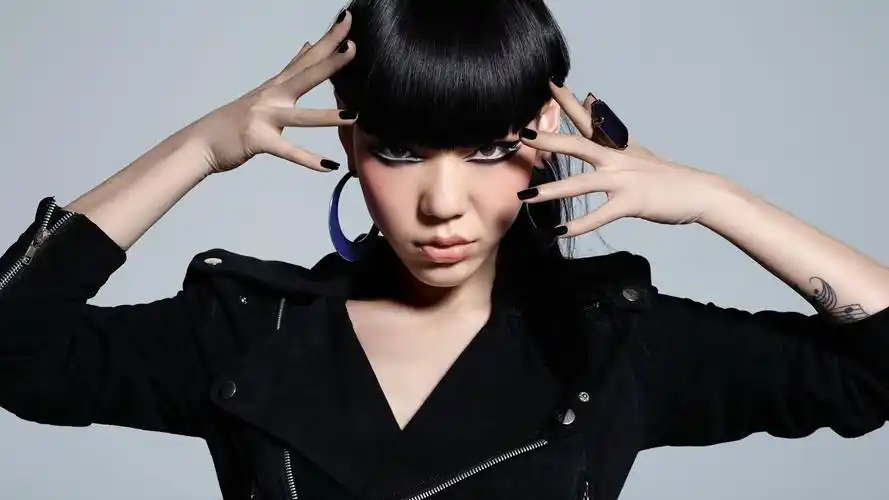 歌手吴莫愁图片