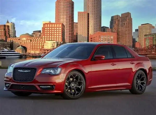克莱斯勒新款300c售价曝光气场不输宾利海外21万起售