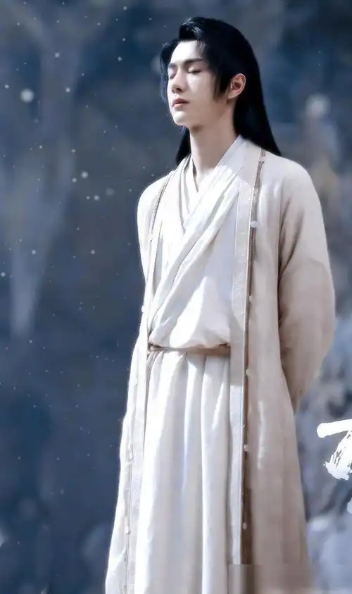 有匪君子即将杀青王一博黑白衣造型颜值太高你爱了吗