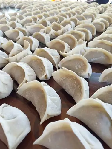 包出来的饺子真的有模有样.