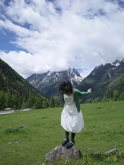四姑娘山双桥沟自驾游小旅途氛围感照片