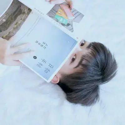 高清照片男生帅气图片阳光少年 酷酷的男生真人微信头像图片_男生头像