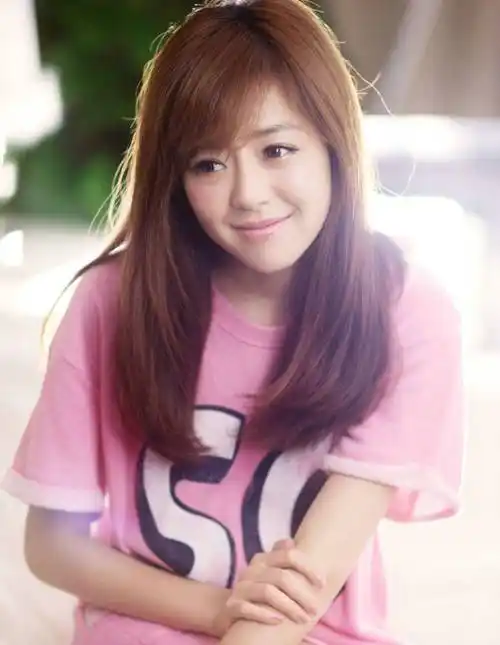 冠军安又琪时隔16年后回娘家,长文回应自己的"落魄"_节目_商演_张含韵