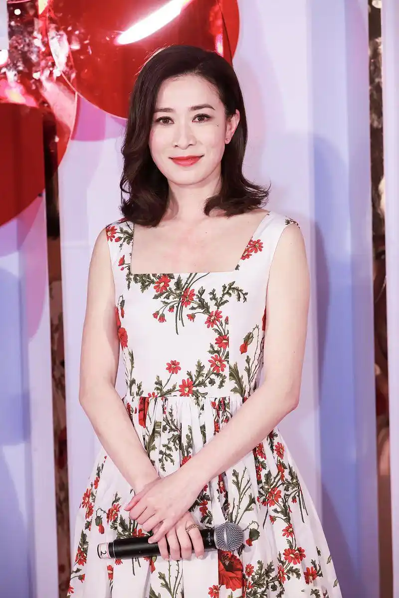 精美图集|佘诗曼美图欣赏