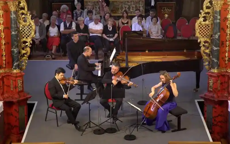 舒曼《降e大调第1号钢琴四重奏》op.47