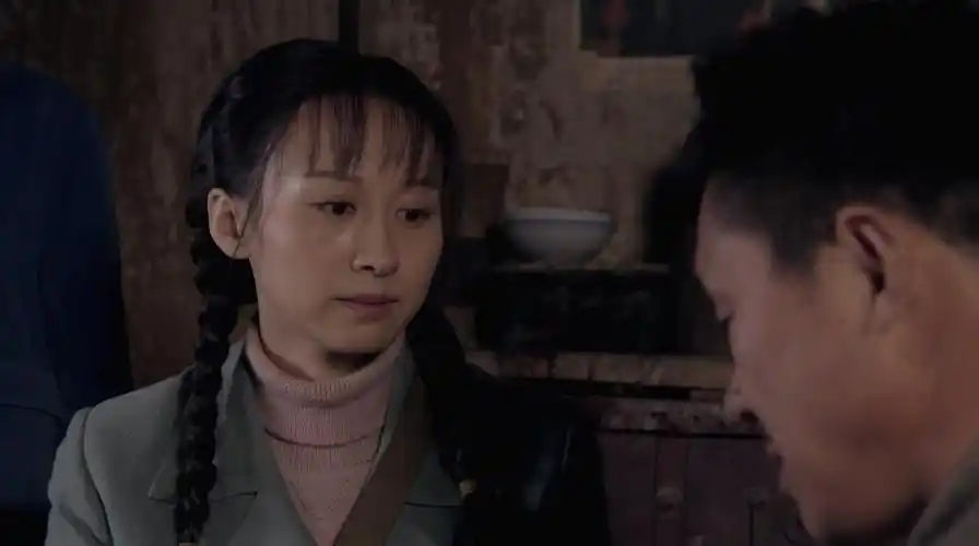 三妹:四虎的父亲为了生活,只能不让四虎读书了