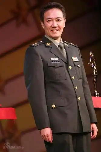 图文:金星奖颁奖晚会--李幼斌露亲和微笑