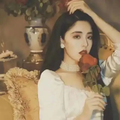 复古港风头像生而自由爱而无畏