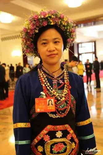 盘点代表笑脸:人民大会堂里的最美民族风(组图)【2】--中国人大新闻
