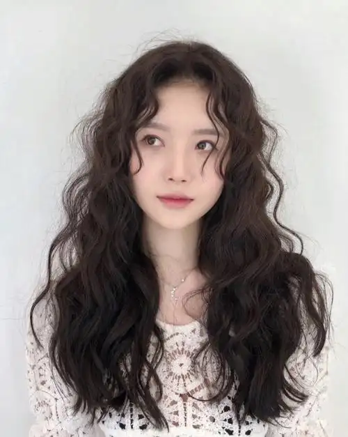 法式烫发羊毛卷,适合头发细软,扁塌的女生,烫发图片,发型图片