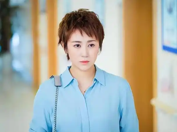 最近这段时间,演员马丽可谓是好消息不断,在不久前落幕的央视春晚上