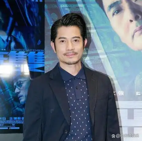 近日,在美国一个非常流行的社交网站上,出现了一张郭富城的照片.