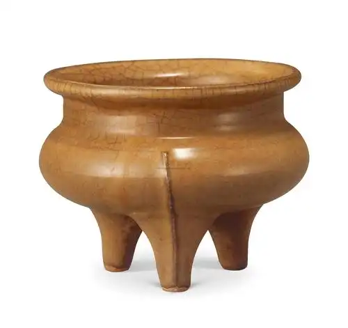 1867米黄哥釉三足香炉