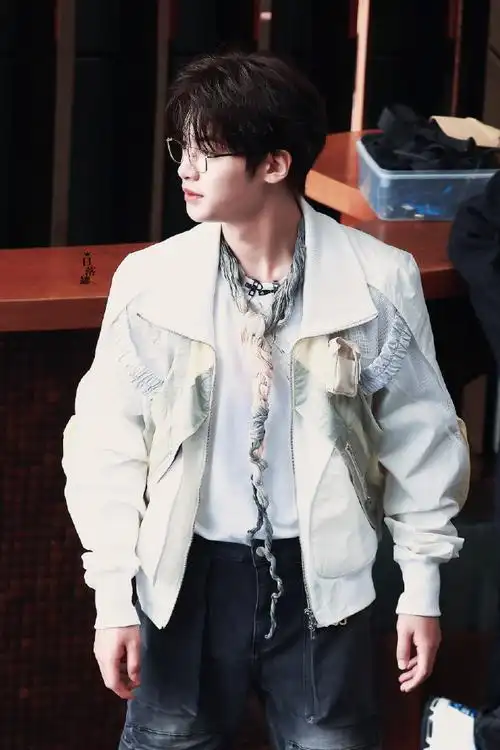 金丝眼镜,很好很好01任何时间,任何地点,超级小贾,认真探案#黄明昊