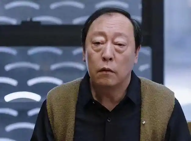 骗了我们30年原来她是倪大红的姐姐网友难怪能火几十年