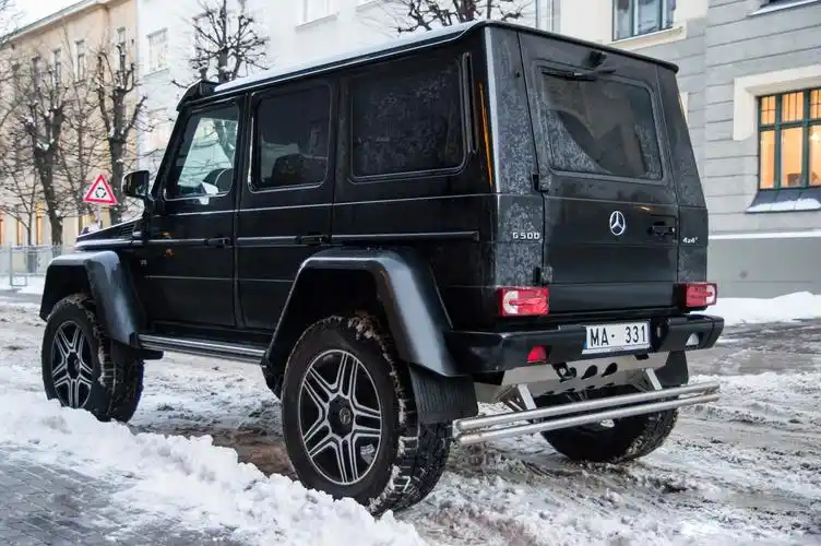 高人一等自然无惧任何路况加高之后的奔驰大g