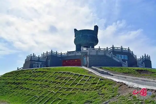 追着花儿看新疆|伊犁霍城中华福寿山初夏风光