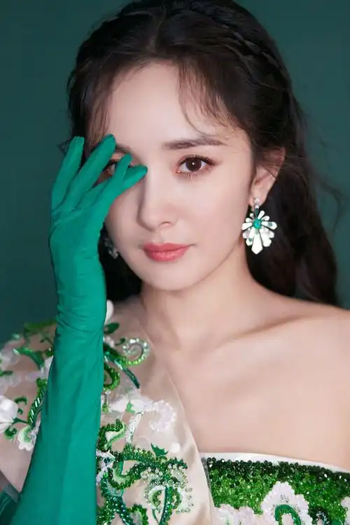 杨幂2019北京卫视春节联欢晚会