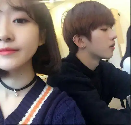 蔡徐坤女朋友被爆是创造101邵夏颜值身材不比范冰冰差