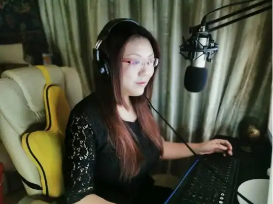 喜马拉雅开启全职妈妈的平行世界,做不与社会脱节的全职妈妈主播