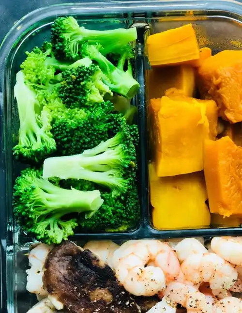 说到减肥餐,现在很多女明星都会采用减少淀粉质的餐单,早前看完蒋欣的