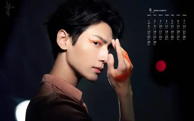 2020年6月罗云熙帅气写真日历壁纸