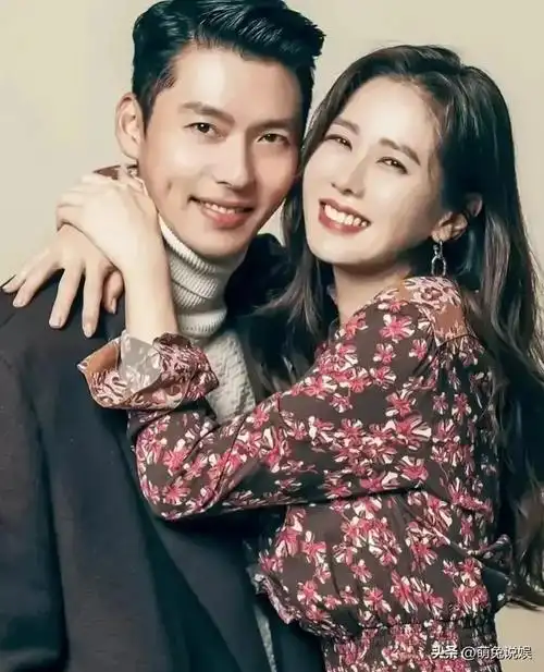 孙艺珍玄彬近照女方仍美的养眼男方发福留长发被指像凤凰堂