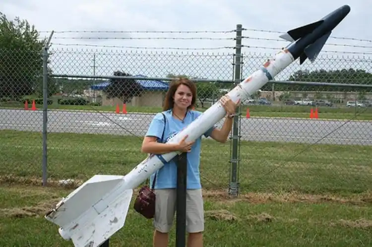 美军aim-9响尾蛇空空导弹《高清美图(157)》