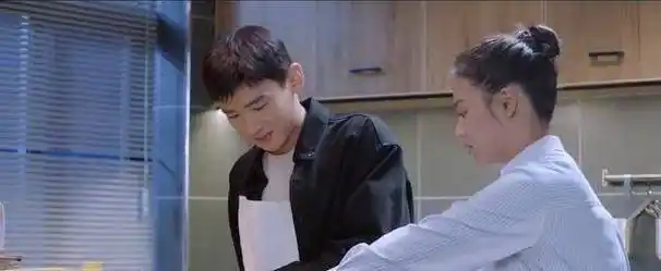 原创你是我的城池堡垒爆火白敬亭受称赞马思纯被吐槽