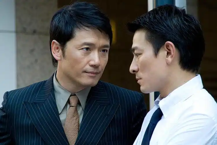 三哥苗侨伟好帅的