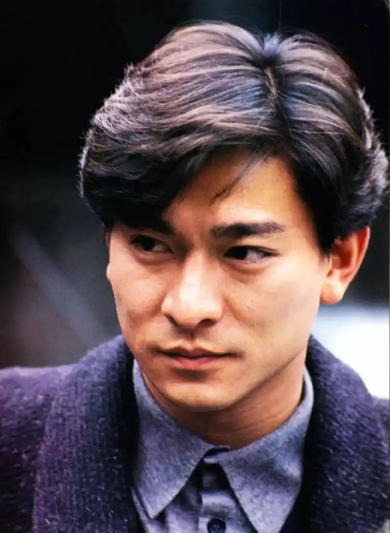 谈他们"比同龄人年轻二十岁"的小秘诀 我老师跟周润发同年,也快七十岁