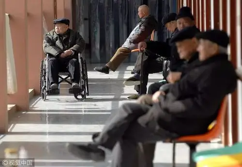 中国式养老难道我们注定要艰难而孤独地老去