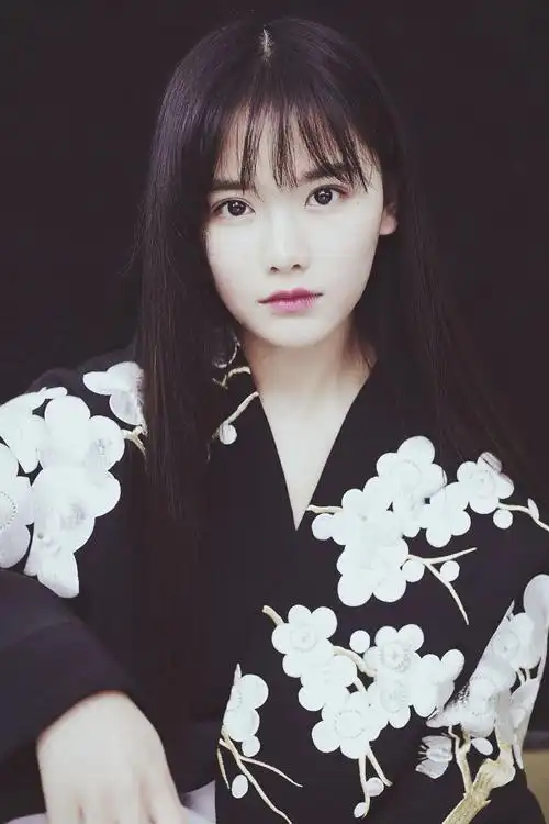 复古唯美意境长发女神南笙女头像就