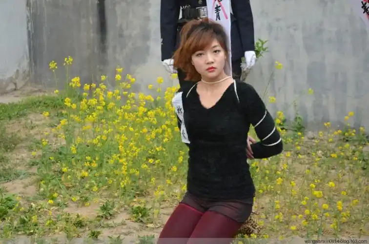 贩毒佳丽赴难 - 民风民俗 - 静水深流